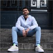 Professeur ou tuteur pour aide n’importe quelle personne ou enfant prêt pour apprendre l’espagnol